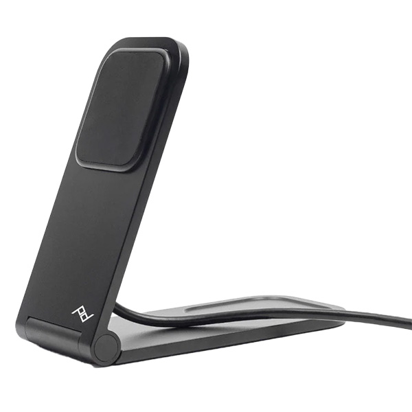 peak-design_mobile-wireless-charging-stand.jpg