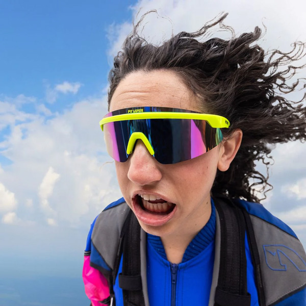pit-viper_sunglasses_the-sludge-polarized_skysurfer_lifestyle1.jpg