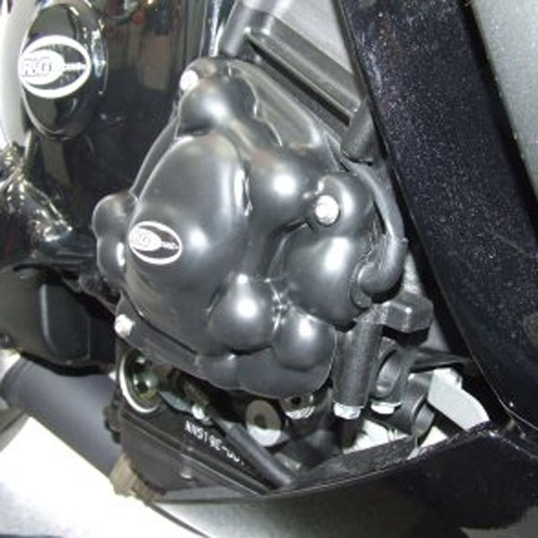 r-and-g_engine-casing_rhs_oilpump-cover_yamaha_r1_09-12.jpg