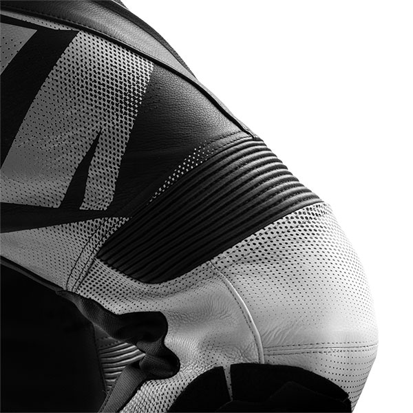 rebelhorn_jeans_leather_inferno_black-white_detail5.jpg