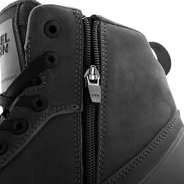 rebelhorn_leather-boots_spike_black_detail3.jpg