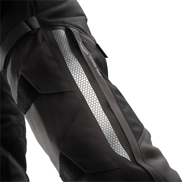 rebelhorn_trousers_textile_hardy-3-0_desert-grey-red_detail10.jpg