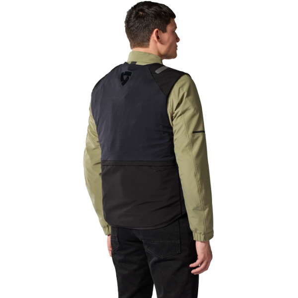 rev-it_body-armour_avertum-tech-air_detail4.jpg