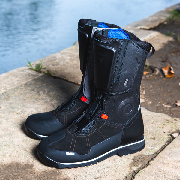 Revit discovery outdry boots sale