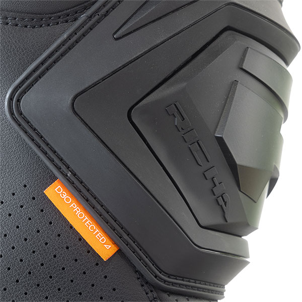 richa_boots_racing-sport_stradale_black_detail3.jpg