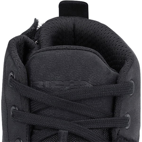 richa_boots_travis-wp_black_detail4.jpg