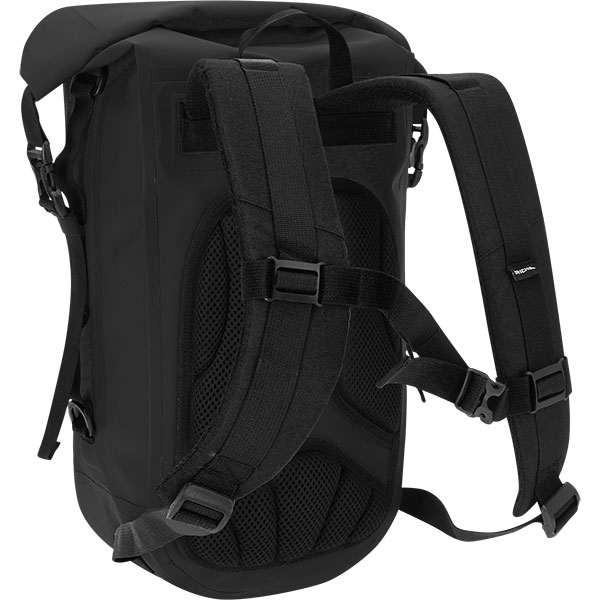 richa_motorcycle-luggage_niagara-backpack_black_detail1.jpg
