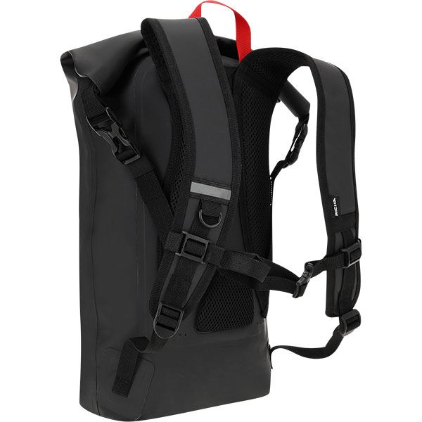 richa_motorcycle-luggage_saigon-backpack_black-red_detail1.jpg