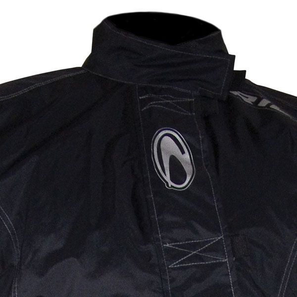 richa_rainsiut_typhoon_black_detail1.jpg
