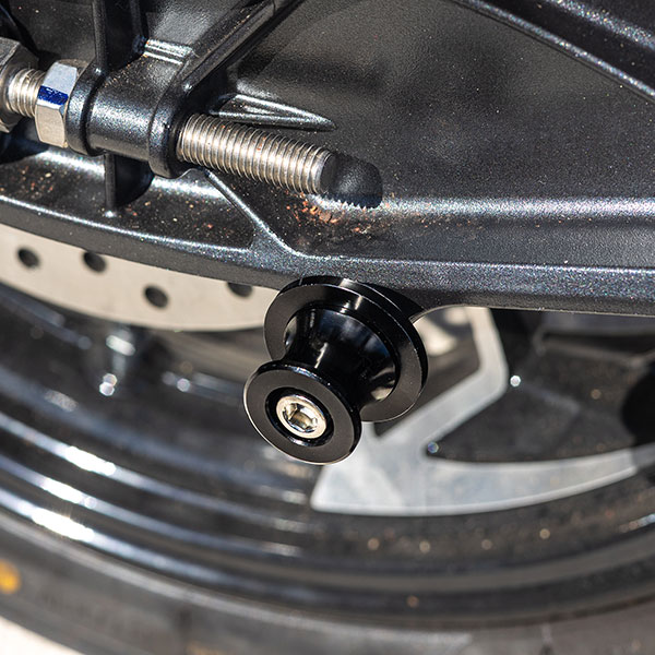 riderr_paddock-stand-accessory_paddock-stand-bobbins_m6-m8-m10_lifestyle1.jpg