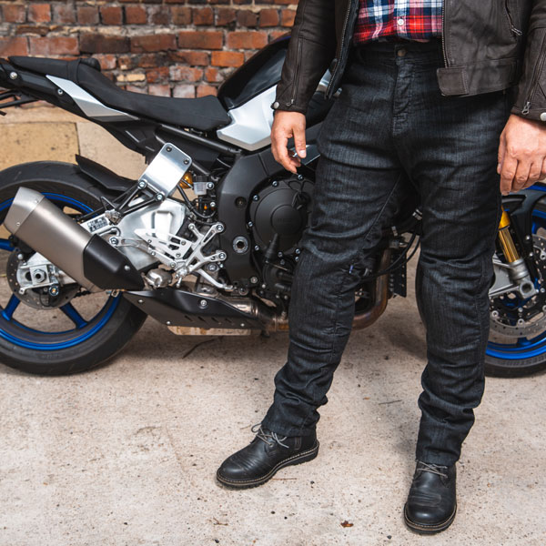 route-one_jeans-aramid_cranford_black_lifestyle3.jpg