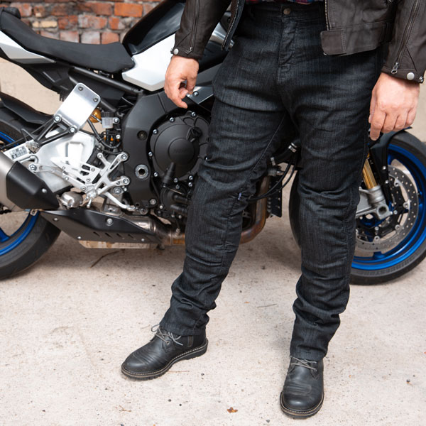 route-one_jeans-aramid_cranford_black_lifestyle4.jpg