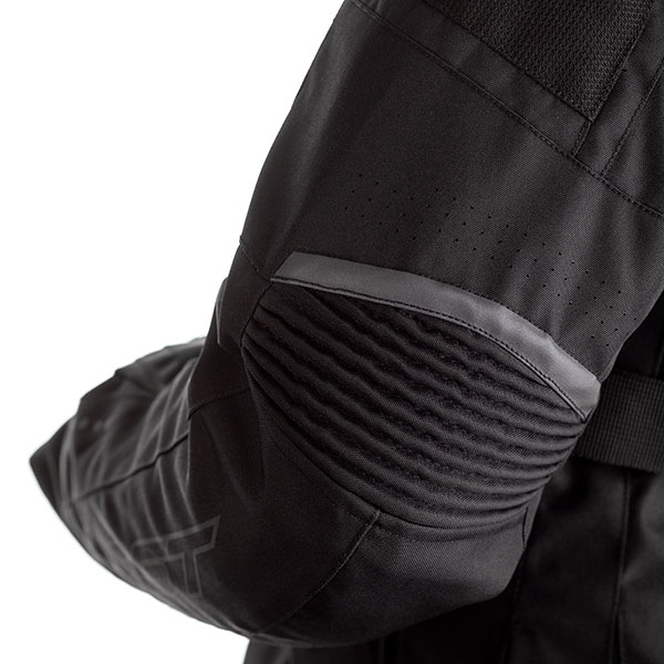 rst-maverick-ce-textile-jacket-black-black_detail6.jpg