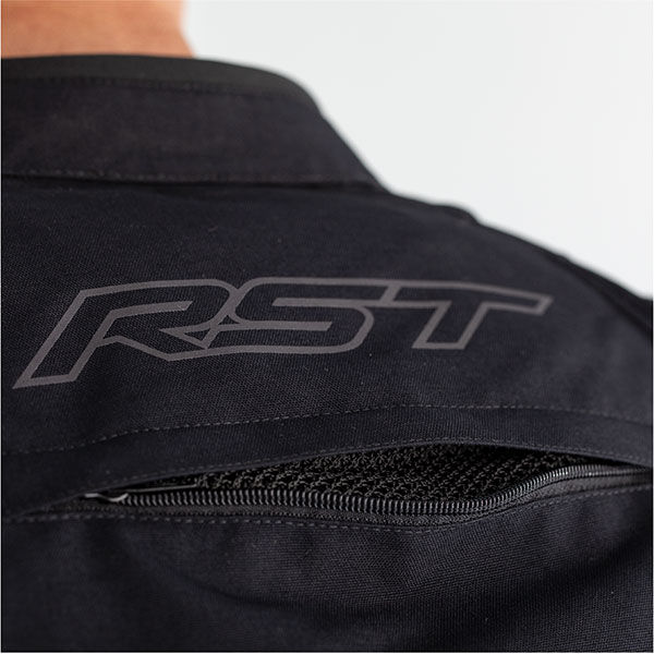 rst_jacket_textile_sabre_black_detail2.jpg