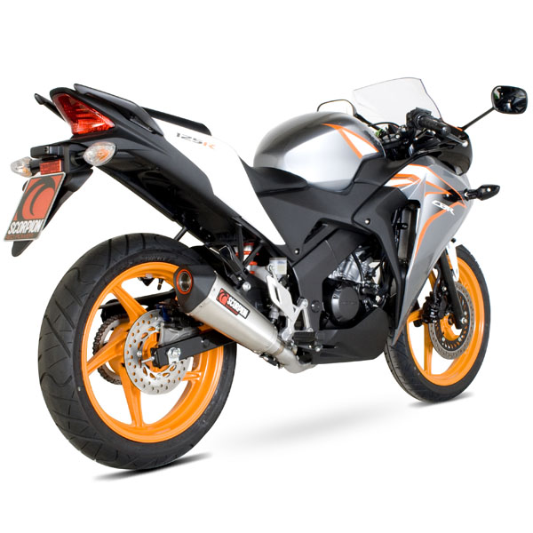 scorpion-exhaust_serket-taper-full-system_honda_cbr125_11-13_on-bike-diagonal.jpg