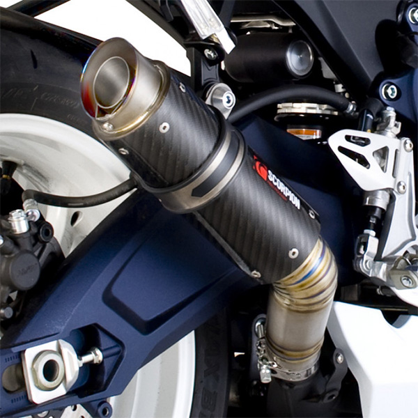 scorpion-exhausts_rp1-gp_suzuki-gsx-r600-750_11-17_carbon_on-bike-close-up.jpg