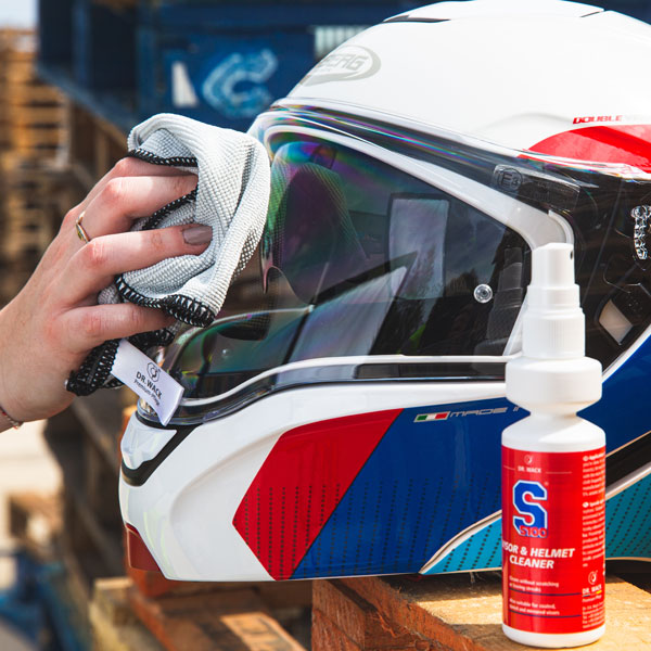 S100 Visor & Helmet Cleaner