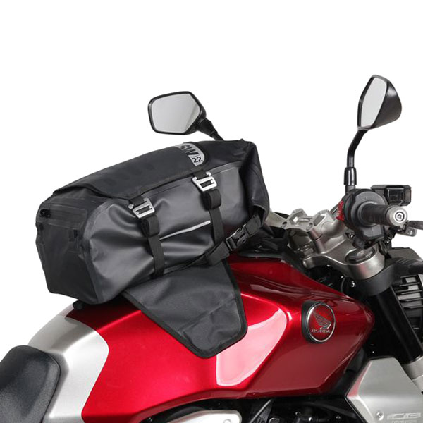 shad_soft-luggage_tank-bag_sw22_x0sw22_detail5.jpg