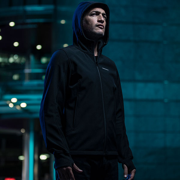 spidi_textile-jacket_hoodie-armour-evo-ce-jacket_black_lifestyle2.jpg