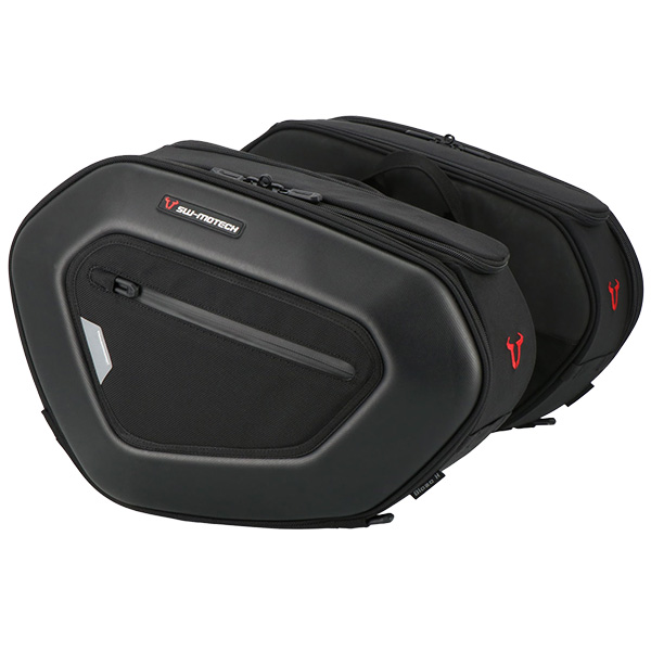 sw-motec_blaze-saddlebags_bc.hta.22.740.30400.jpg