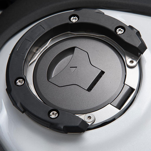 sw-motech_evo-top-ring_honda-5-screws.jpg
