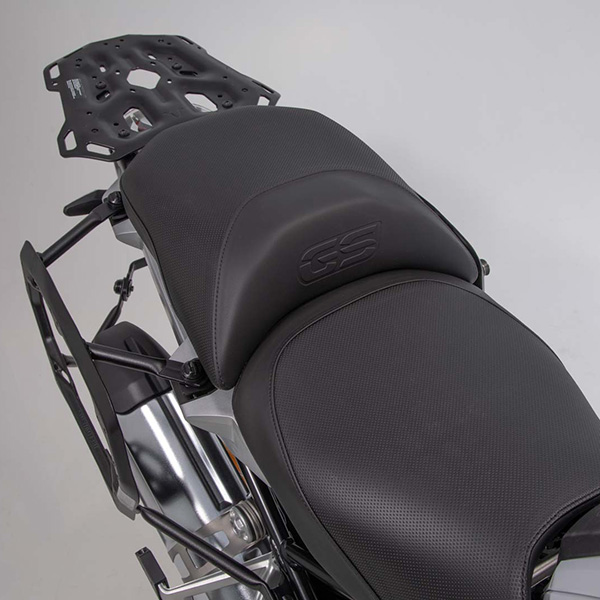 sw-motech_luggage-fitting-kit_side-carriers_r1200gs-r1250gs_detail2.jpg