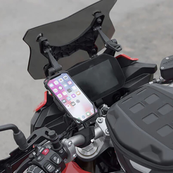 sw__motech_universal_gps_mount_with_t_lock_phone_mount_lifestyle.jpg