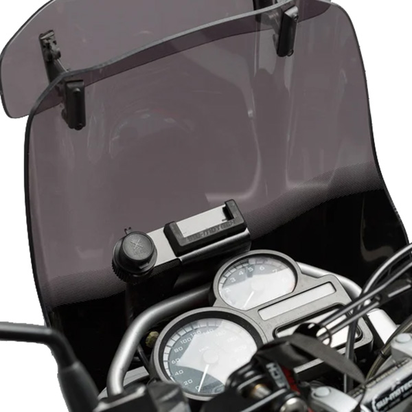 sw_motech_bike_specifc_cockpit_mount_bmw_r1200gs_detail2.jpg