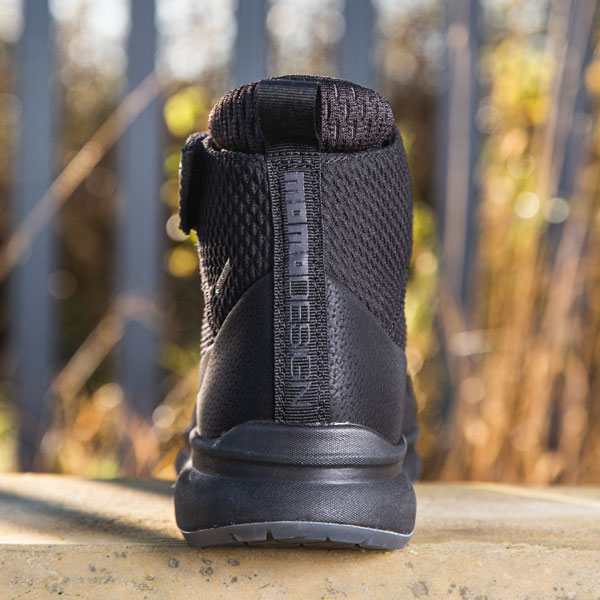 tcx_boots_firegun-2_black_lifestyle4.jpg