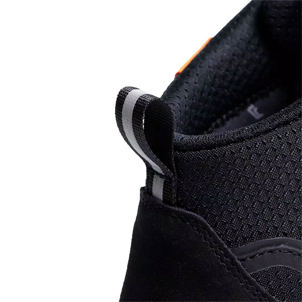 tcx_boots_mixed_nalbak-waterproof_black-anthracite_detail6.jpg