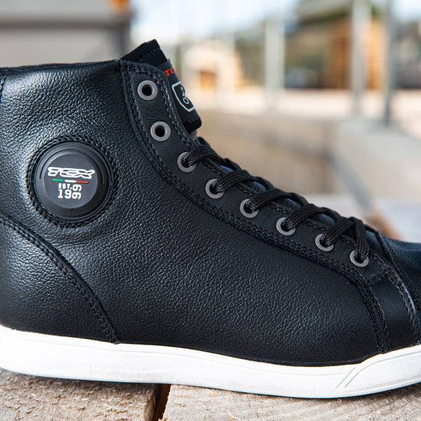 tcx district waterproof