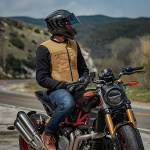 alpinestars_airbag-system_tech-air-3-v2-canvas_tan_lifestyle2.jpg