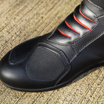 alpinestars_boots-textile_ridge-v2-waterproof_black_lifestyle6.jpg