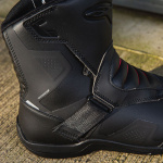 alpinestars_boots-textile_ridge-v2-waterproof_black_lifestyle8.jpg
