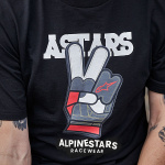 alpinestars_casual-wear_peaceout-short-sleeve-csf-t-shirt_black_lifestyle1.jpg