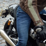 bull-it_jeans-aramid_icon-ii-straight_blue_lifestyle1.jpg