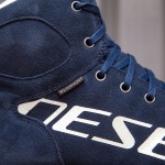 dainese_boots_textile_york-d-wp-shoes_black-iris-white_lifestyle2.jpg