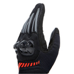 dainese_textile-gloves_mig-3_black-fluo-red_detail7.jpg