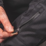 dxr_textile_jacket_r-stroke_black_lifestyle3.jpg