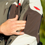furygan_jacket-textile_voyager-3c_coffee-pearl-kaki_lifestyle3.jpg