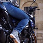 furygan_jeans_d12-x-kevlar-straight_medium-blue_lifestyle1.jpg