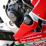 gb-racing_clutch-cover_ec-cbr1000-2017-2-gbr_detail1.jpg