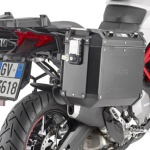 givi_fitting-kits_plor7412cam_detail3.jpg