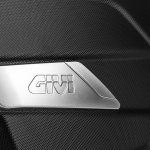 givi_hard-luggage-weightless-panniers_wl900b_detail2.jpg