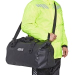 givi_soft-luggage_ea115bk_detail2.jpg