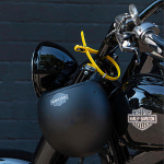hiplok_security_z-lok-combo_single_black_lifestyle5.jpg