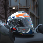 hjc_helmets_rpha-70_shuky_orange_lifestyle1.jpg