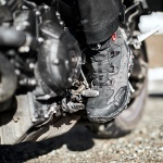 klim_leather-boots_outlander-gore-tex_asphalt-high-risk-red_lifestyle5.jpg