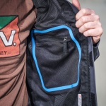 klim_textile_jacket_traverse-gore-tex-ce_black-kinetik-blue_lifestyle6.jpg