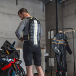 knox_back-protector_aegis-black_lifestyle2.jpg
